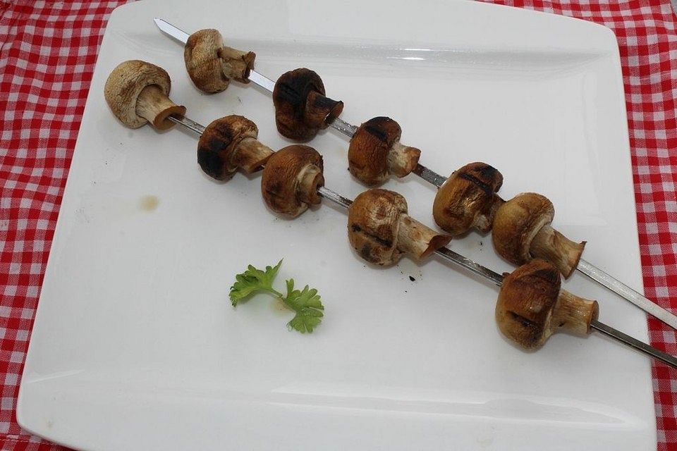 Gegrillte Knoblauch-Champignons