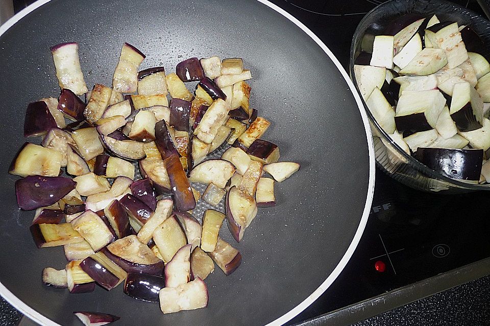 Süße Auberginen mit Knoblauch