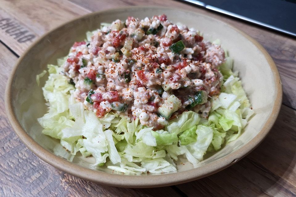 Thunfisch mit körnigem Frischkäse