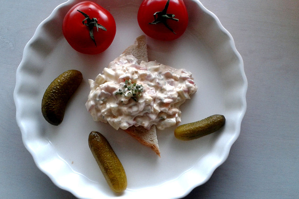 Eiersalat mit Tomate