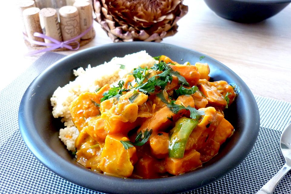 Würziges Süßkartoffel-Curry