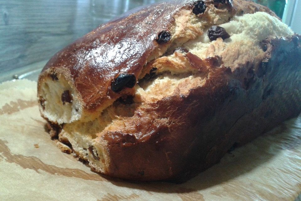 Rosinenbrot mit Quark