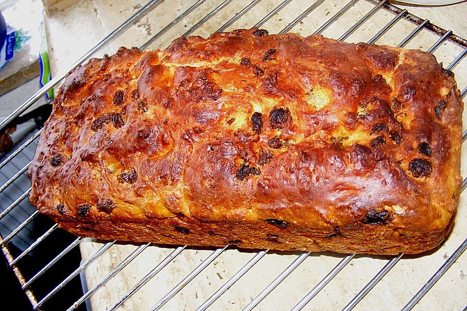 Rosinenbrot mit Quark