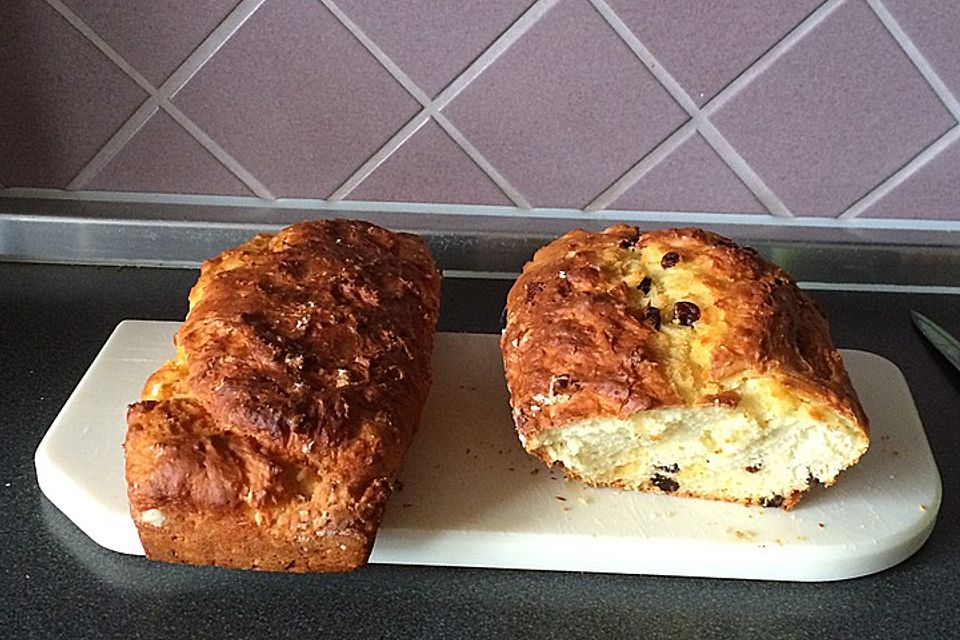 Rosinenbrot mit Quark