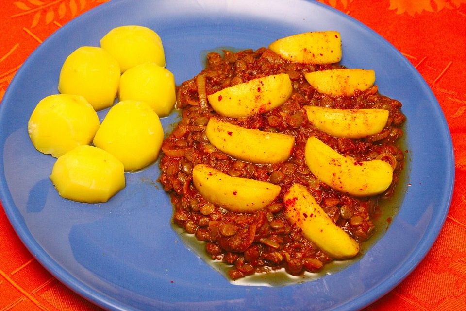 Chili-Linsen mit Bratapfel