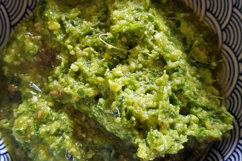 Bärlauch-Avocado-Pesto