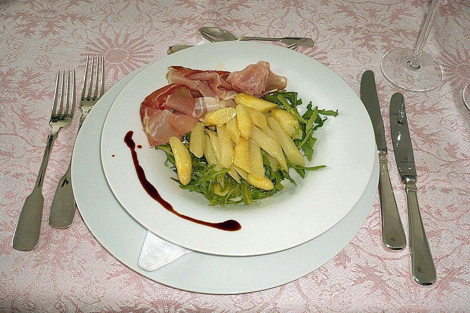 Spargelsalat mit Rucola