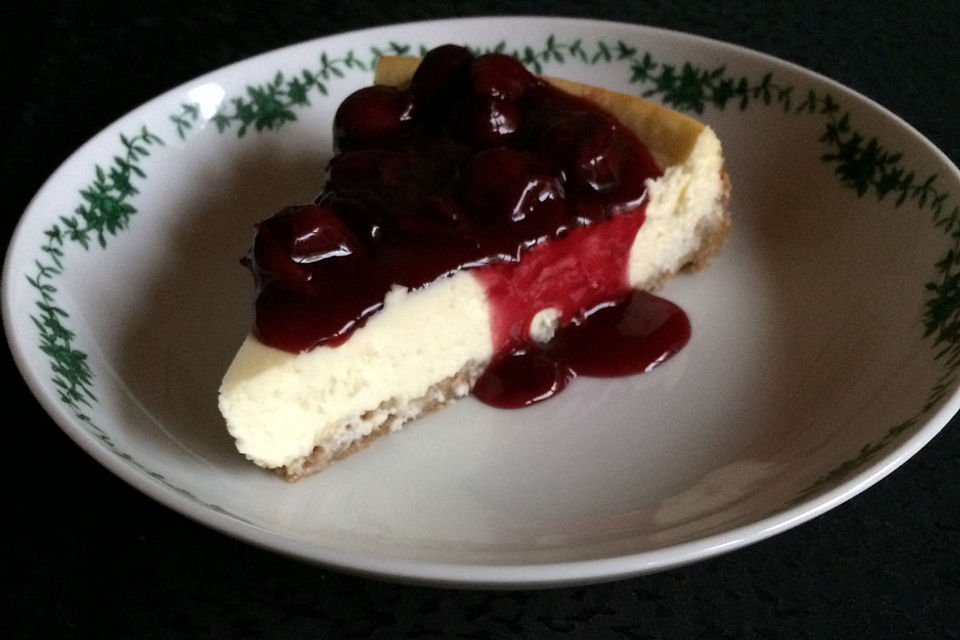 American Cheesecake mit Kirschen