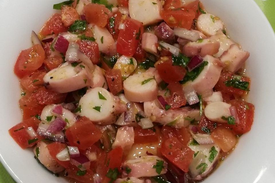 Tintenfischsalat auf kroatische Art