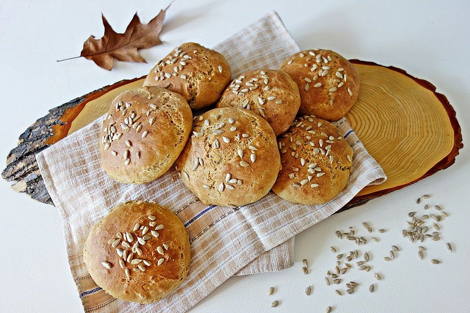 Sonnenblumen-Brötchen