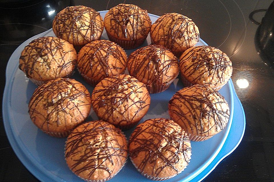 Christmas Morning Cranberry-Muffins