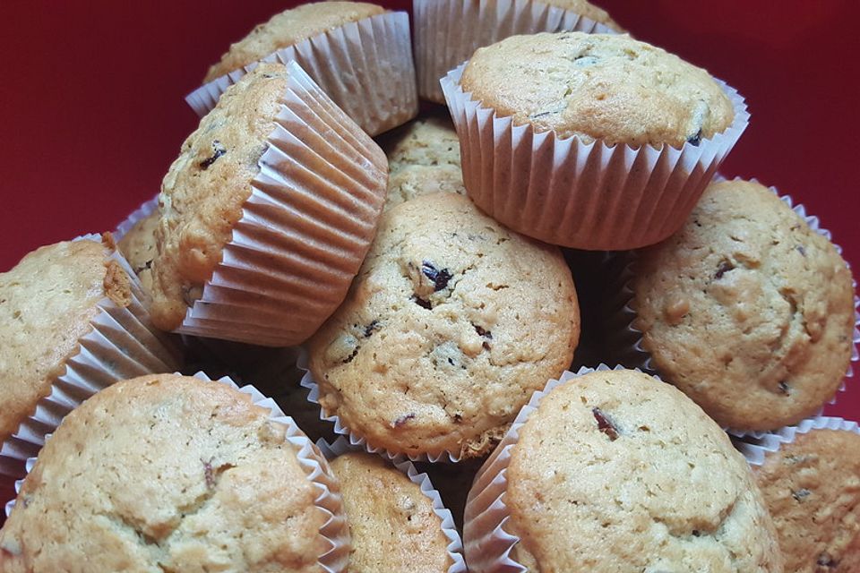 Christmas Morning Cranberry-Muffins