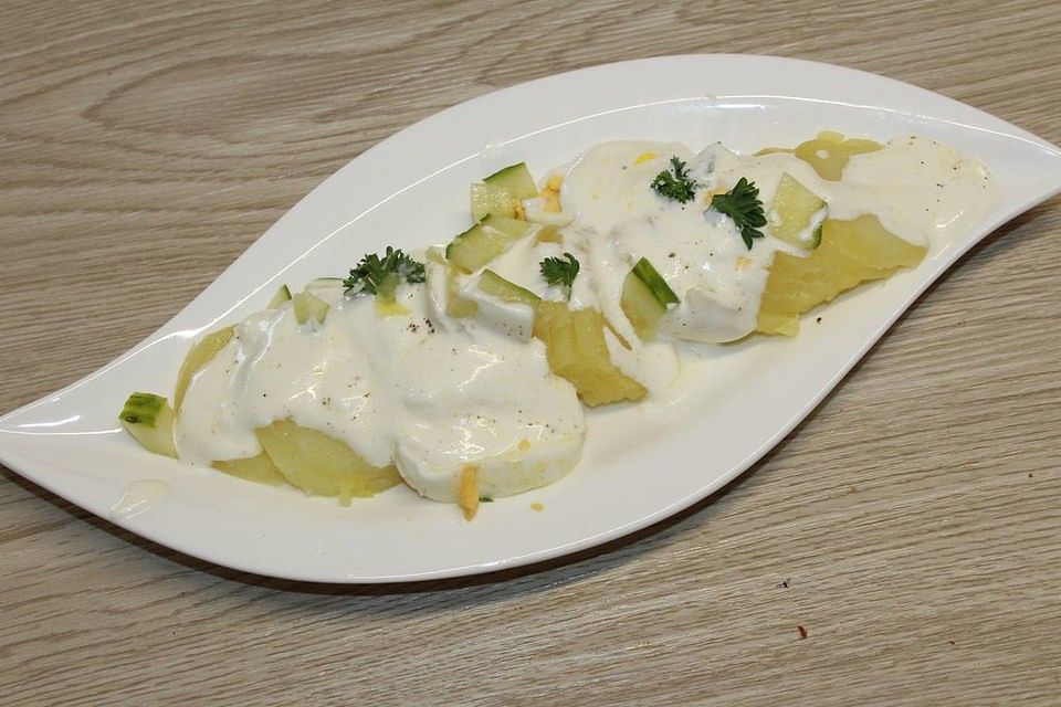 Kartoffelsalat nach norddeutscher Tradition