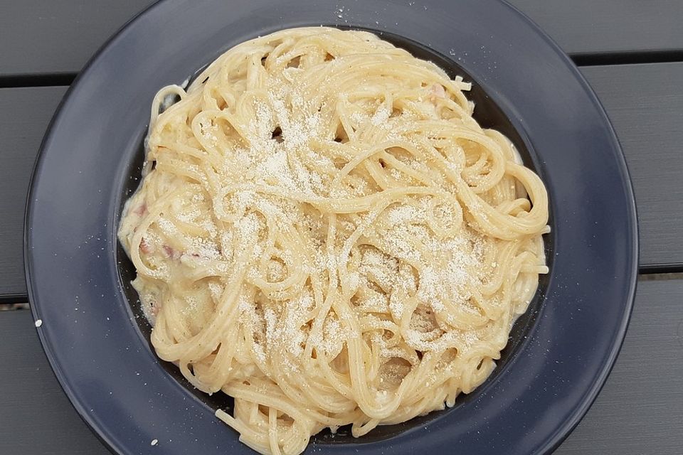 Spaghetti in Spargelsauce