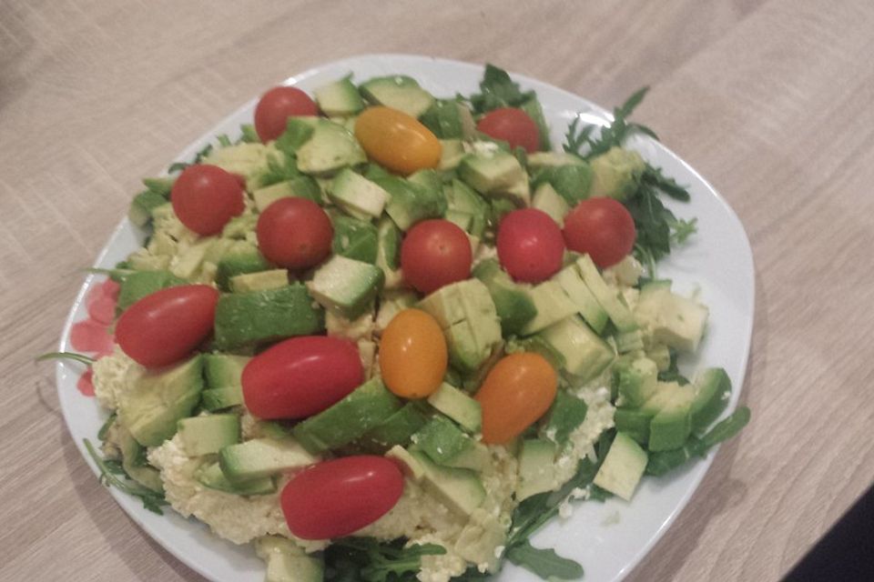 Avocado - Hüttenkäse - Salat