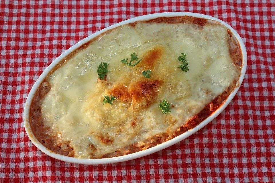 Überbackener Reis in Tomatensoße