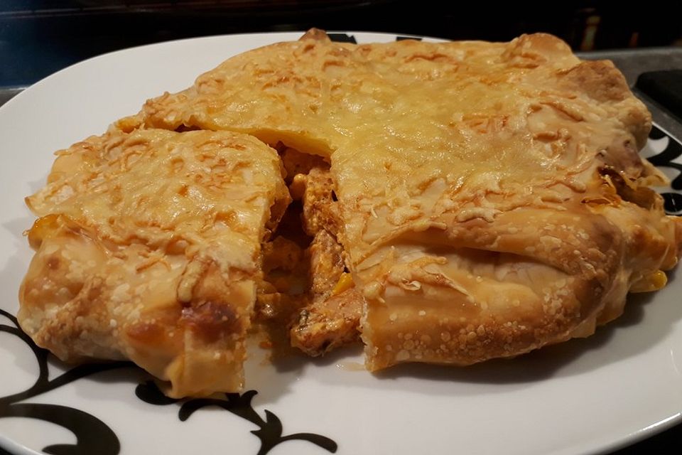 Hähnchen-Pizzatasche