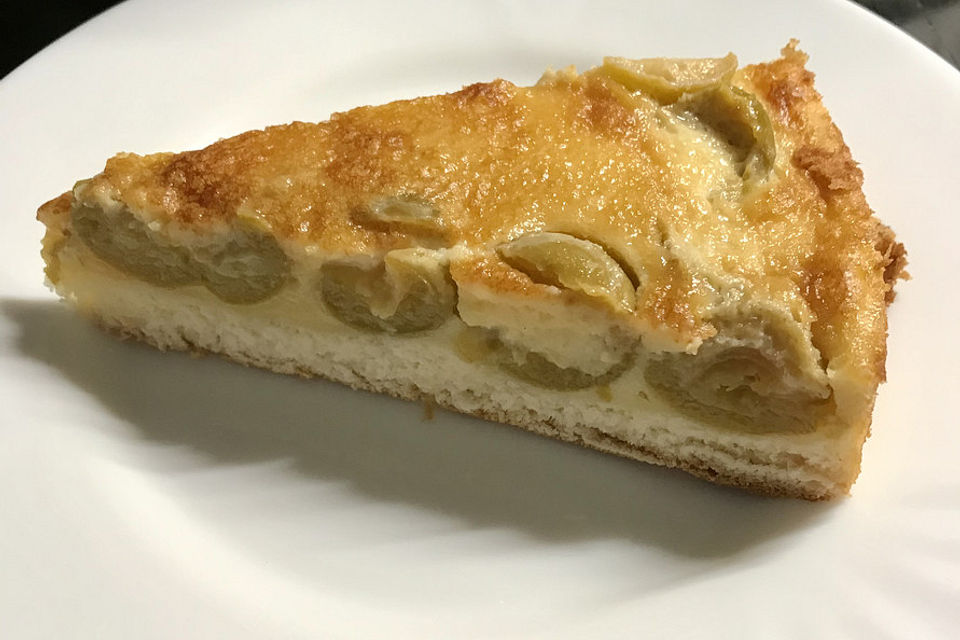 Mirabellenkuchen mit  Quarkölteig und Sahneguss