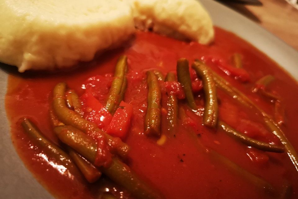 Paprika-Bohnen-Gulasch