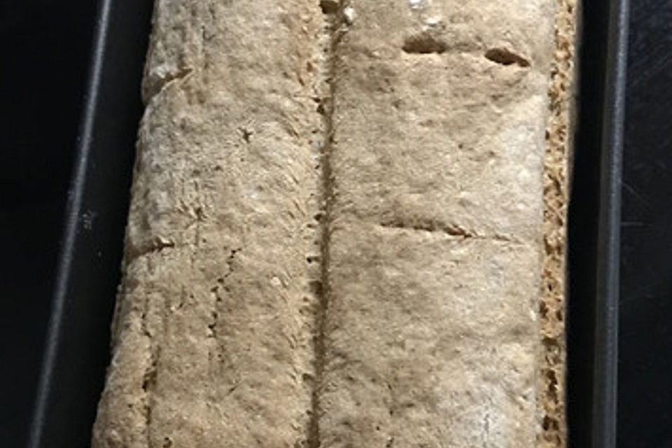 Roggenvollkornbrot mit Joghurt