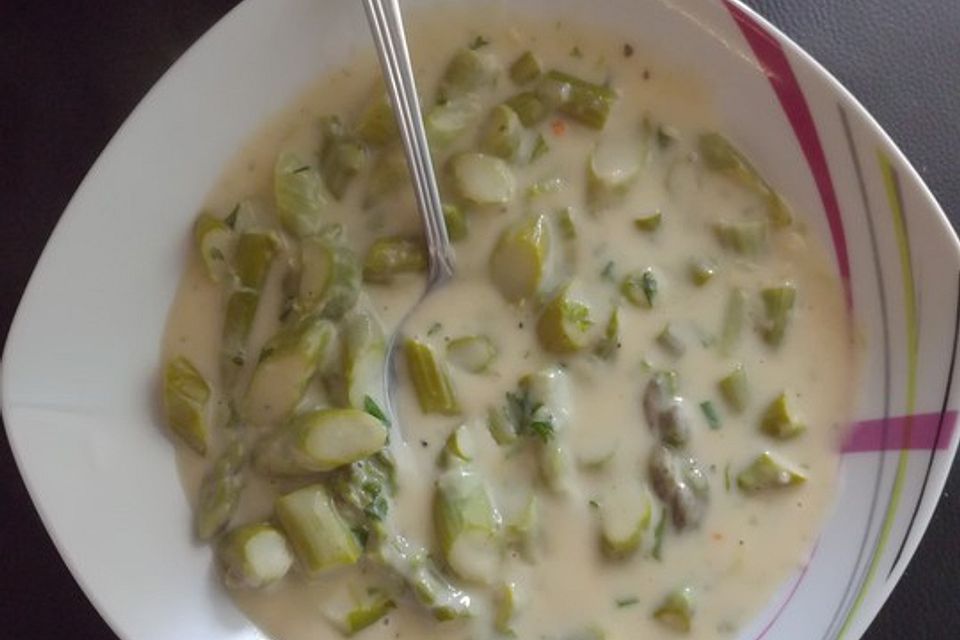 Spargelcremesuppe