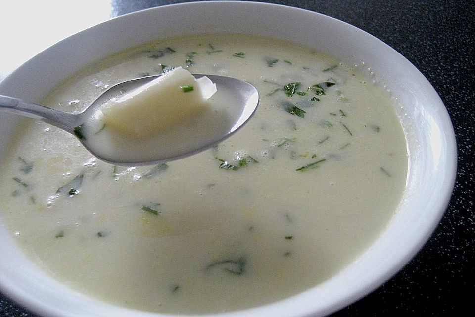 Spargelcremesuppe