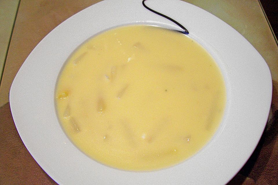 Spargelcremesuppe