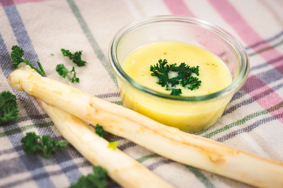 Spargelcremesuppe