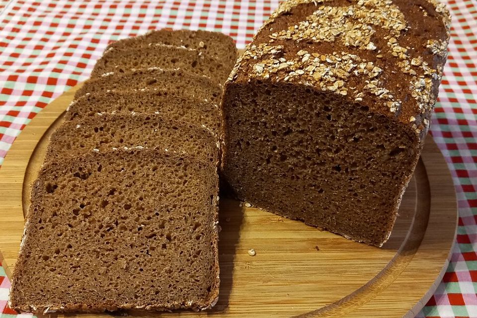 Körnerbrot oder Schwarzbrot