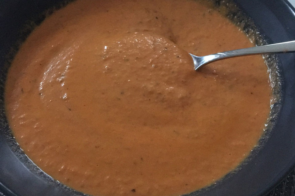 Tomaten-Feta-Suppe