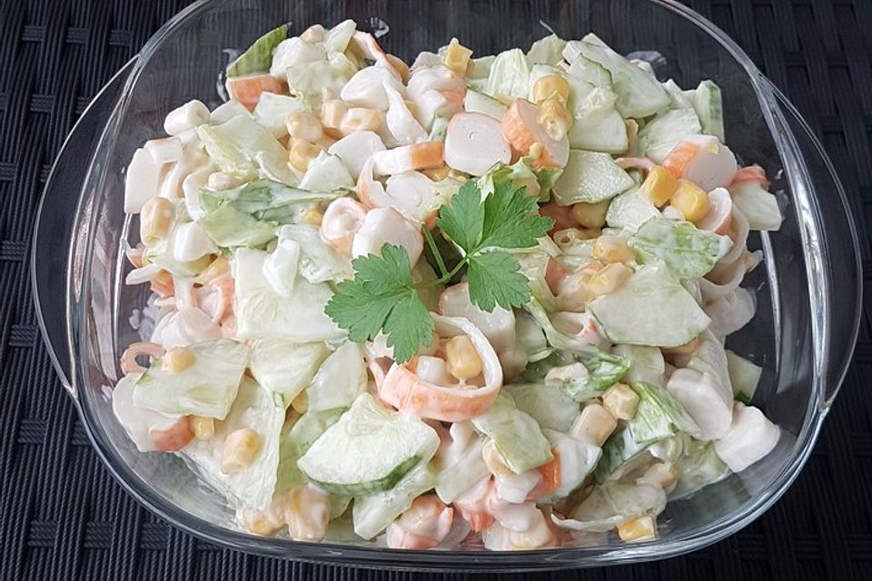 Surimi-Frischsalat