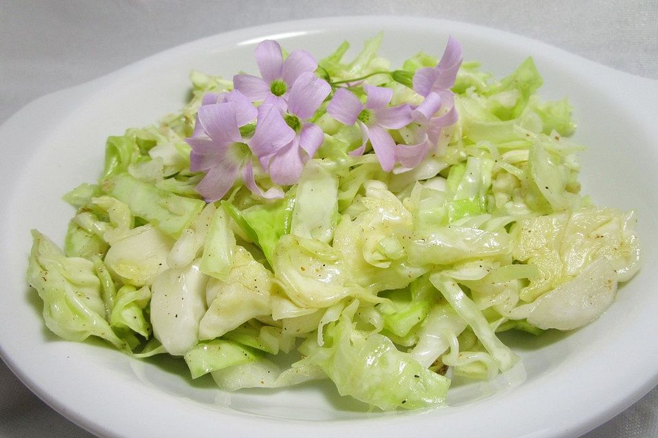 Spitzkohlsalat