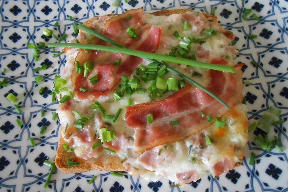 Flammkuchen-Toast "Spezial"