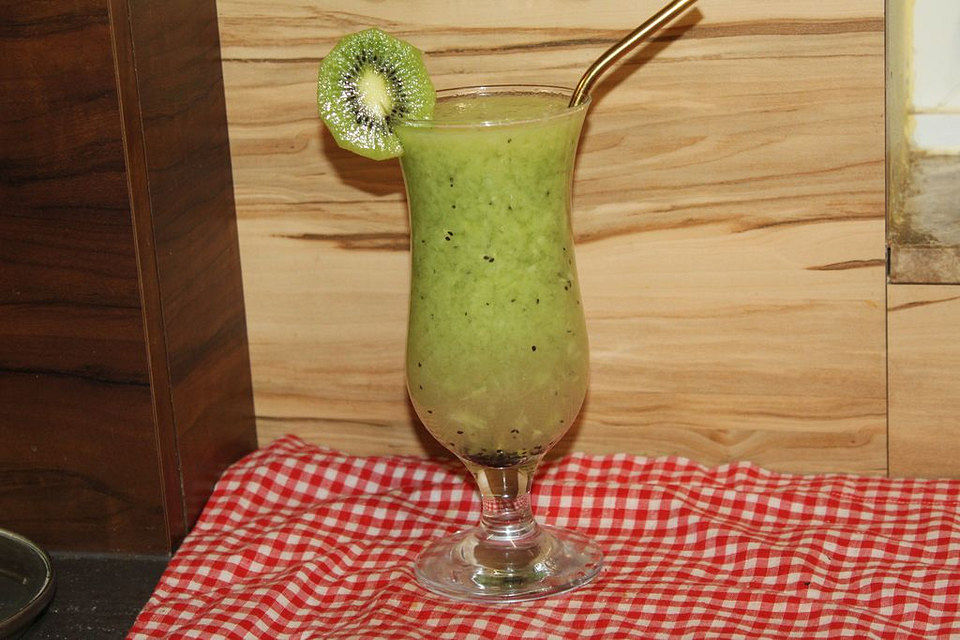 Kiwi-Apfel-Cocktail