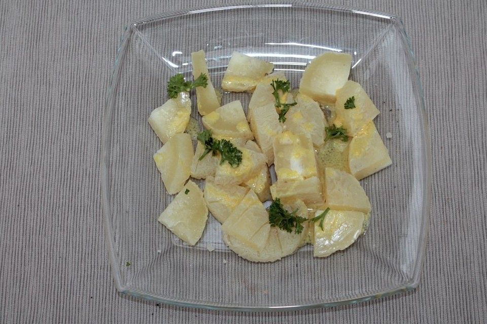 Harzer-Käse-Salat