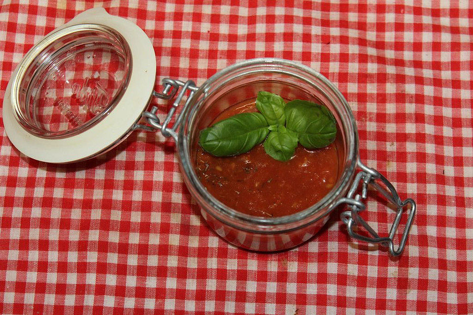 Geröstete Tomaten-Basilikum-Suppe