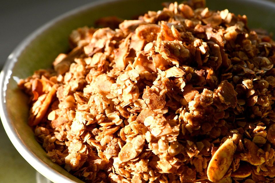 Einfaches 15-Minuten Granola