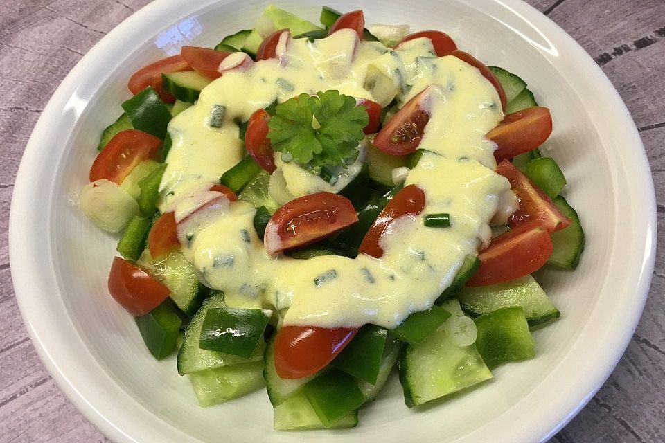 Frühlingfrisches Salatdressing mit Joghurt