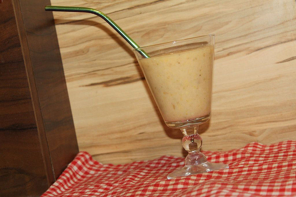 Kokos-Frucht-Smoothie