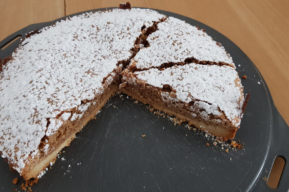 Spanischer Mandelkuchen aus Galizien