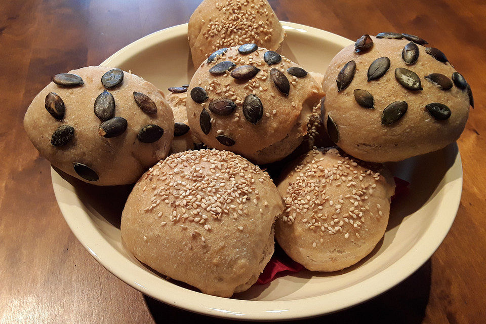 Knusprige schnelle Brötchen