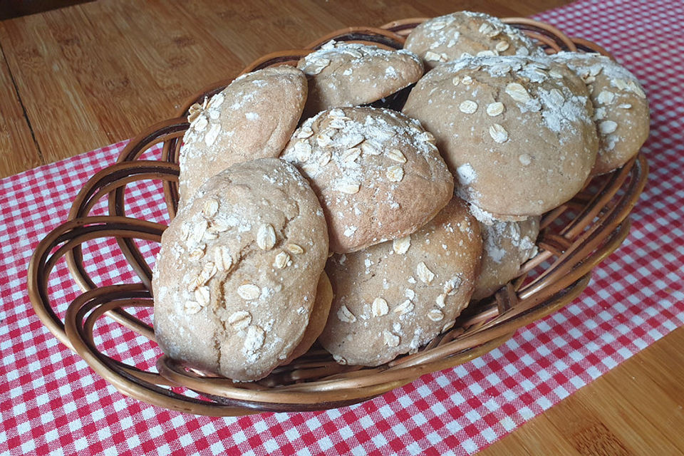 Knusprige schnelle Brötchen