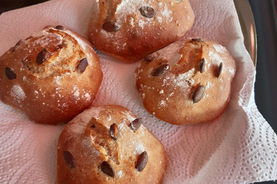 Knusprige schnelle Brötchen