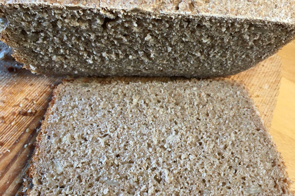 Roggen-Sesam-Brot