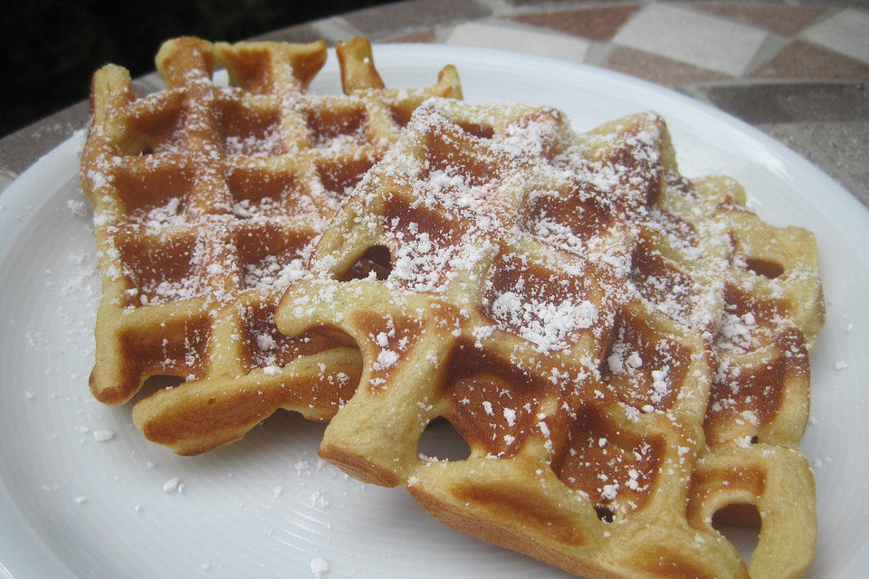 Dinkel-Bananen-Waffeln