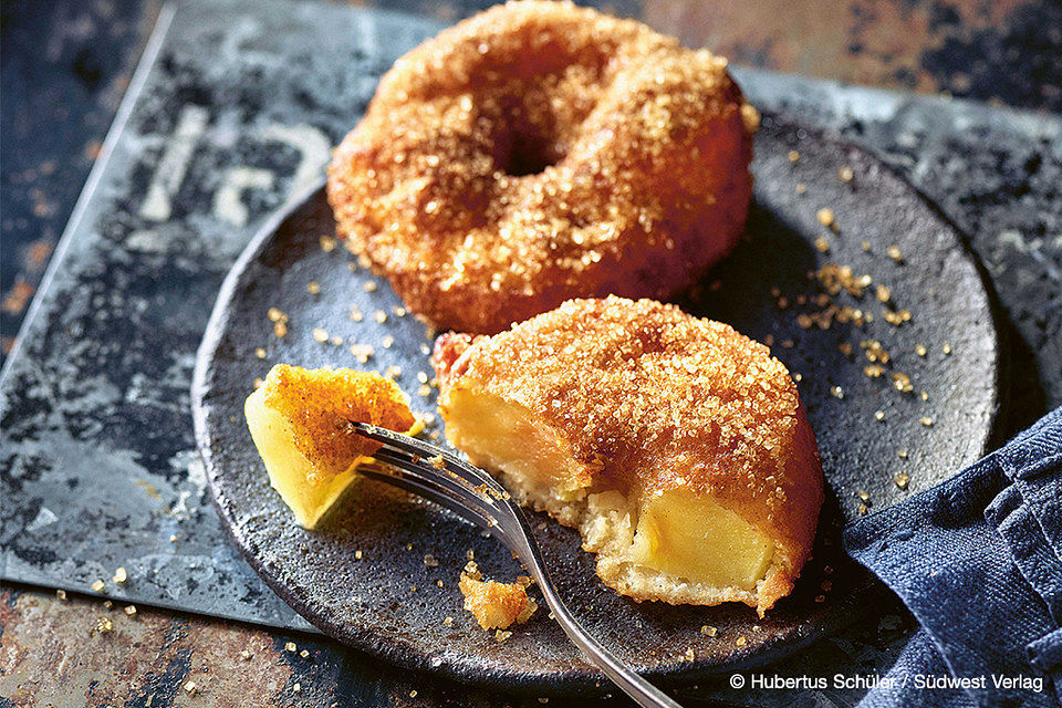 Cinnamon Applecakes