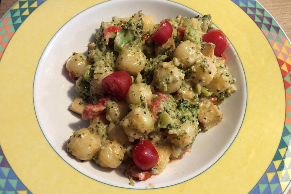 Brokkoli mit Gnocchi