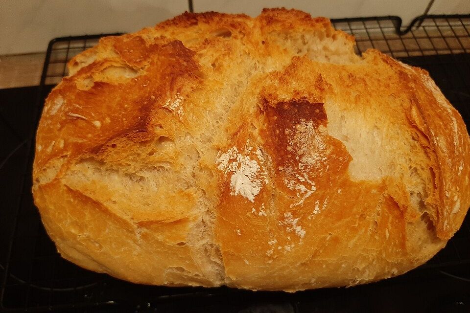 Krustenbrot aus dem Römertopf