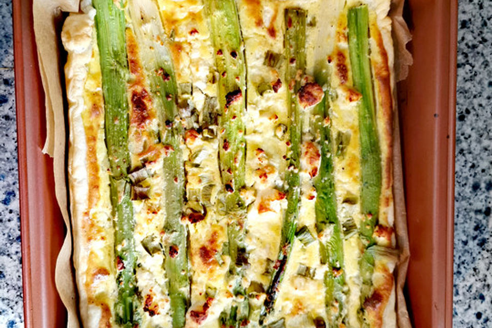 Spargel-Tarte