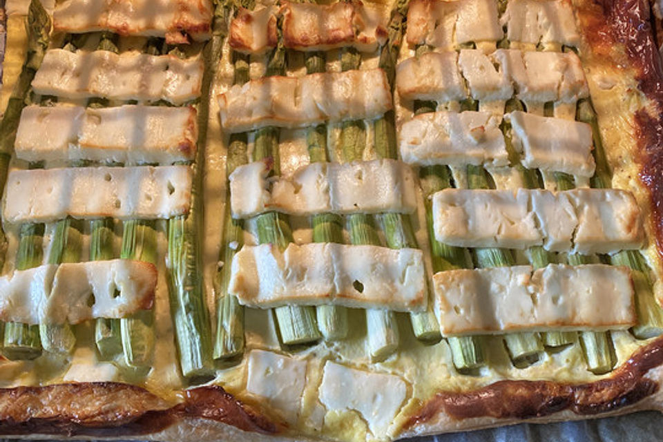 Spargel-Tarte